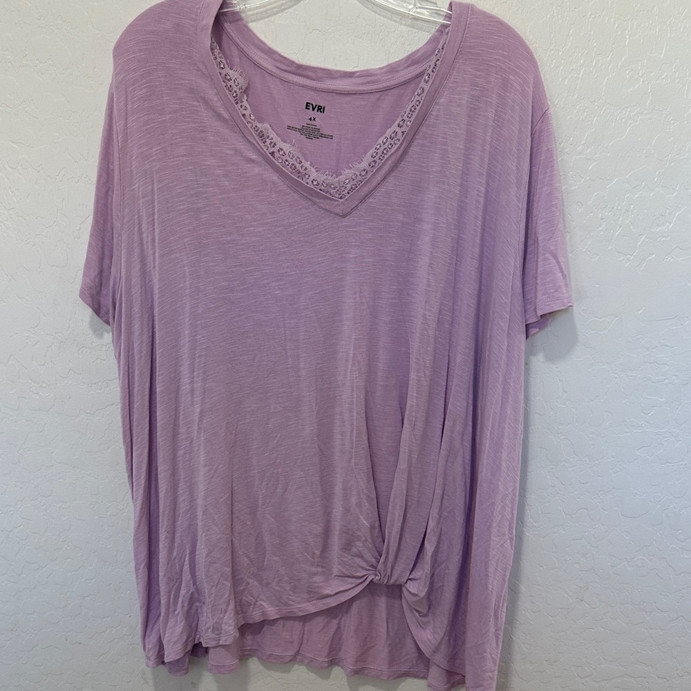 EVRI purple Lilac Short Sleeve Top Tee Womens plus size‎ 4X relaxed v-neck